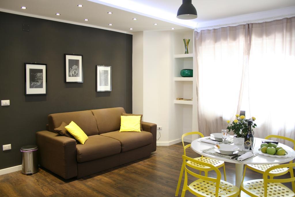 Domi Apartments Wellness Pompeji Rum bild